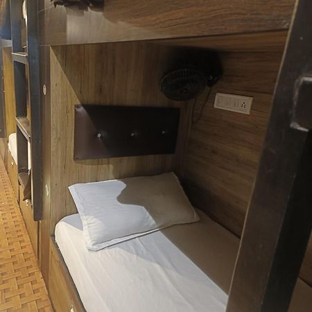 Hotel Kf Residency มุมไบ ภายนอก รูปภาพ